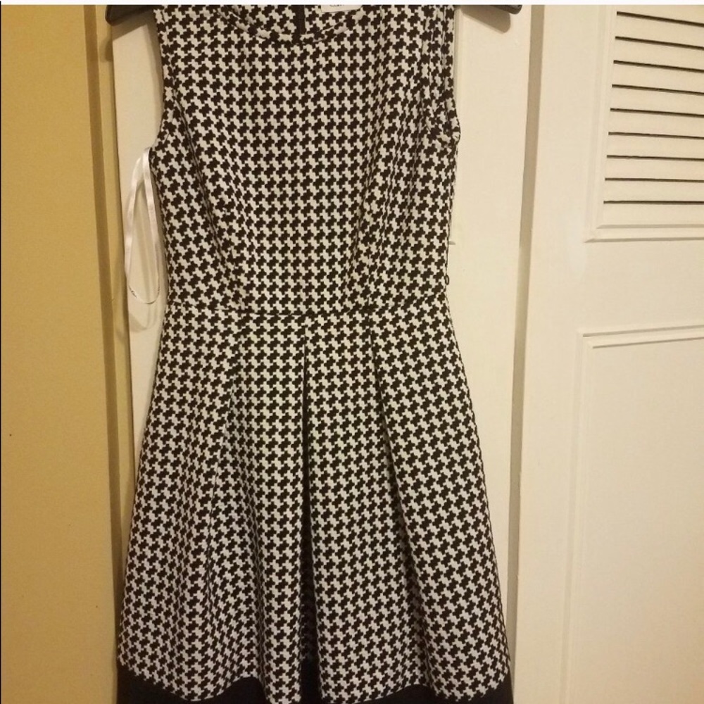 EUC Calvin Klein dress